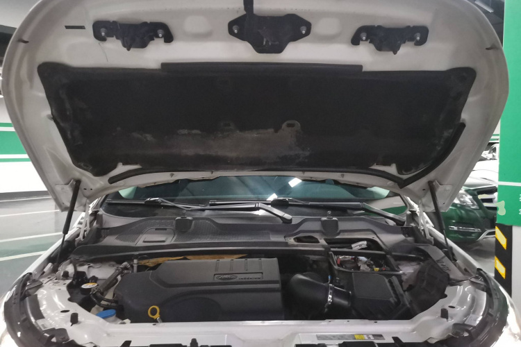 路虎 发现神行 2018款 240PS HSE版局部细节24