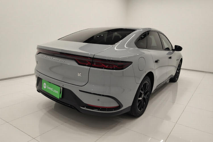 比亚迪 汉 2025款 DM-i 125KM精英型车身外观7