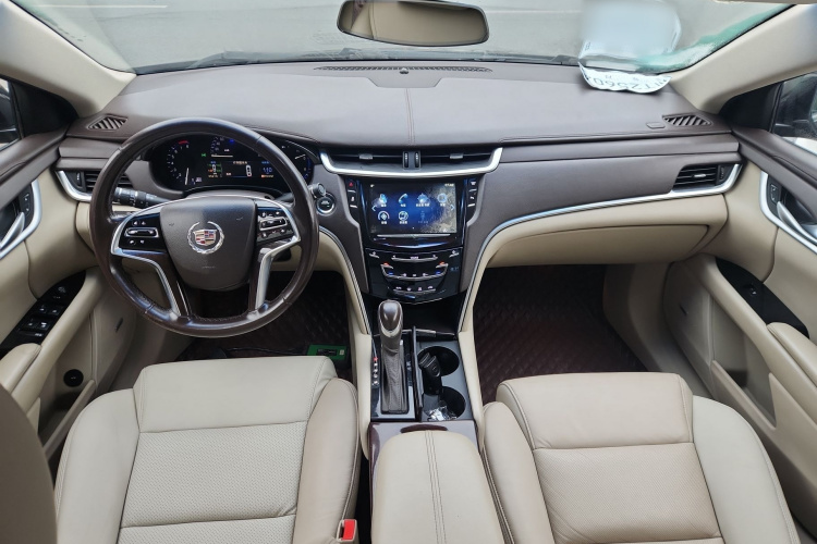 凯迪拉克XTS 2014款 28T 舒适型中控内饰7002