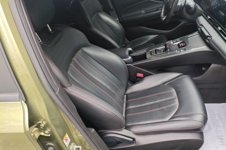 广汽传祺 影豹 2021款 270T DCT J15版局部细节41