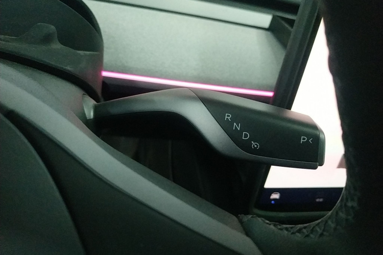 特斯拉 Model Y 2023款 后轮驱动版局部细节18