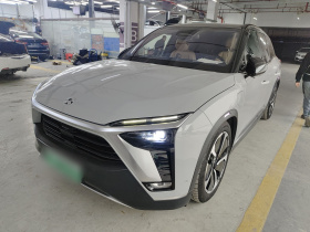 蔚来ES8 2020款 580KM 签名版 六座版