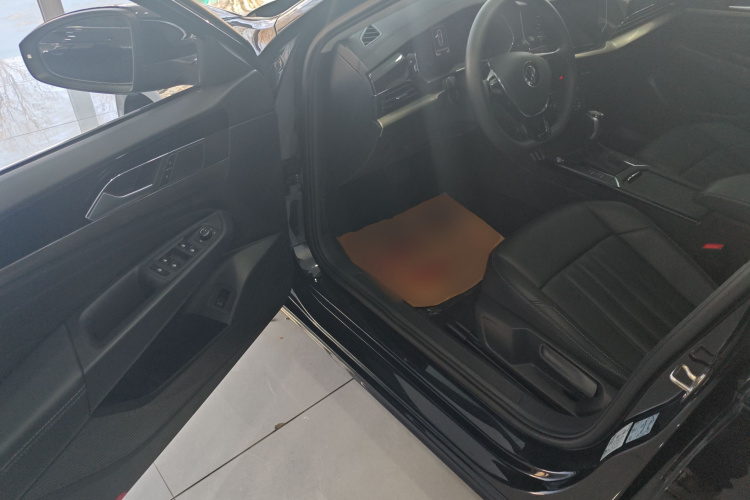 大众 帕萨特 2020款 改款 280TSI 商务版 国VI中控内饰7003