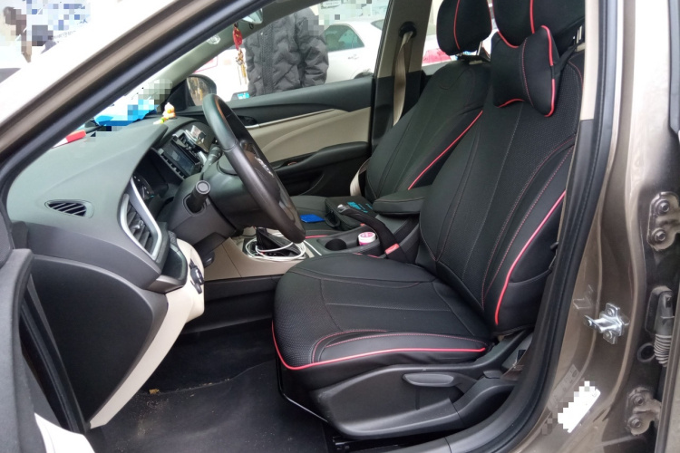 别克 英朗 2017款 15N 自动精英型中控内饰19