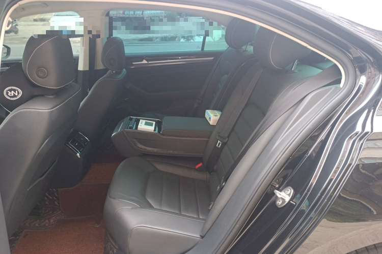 大众 辉昂 2019款 380TSI 两驱商务版 国VI中控内饰7004