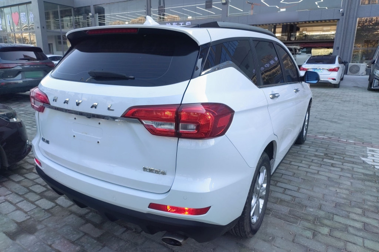 哈弗M6 2017款 1.5T 自动两驱精英型车身外观7