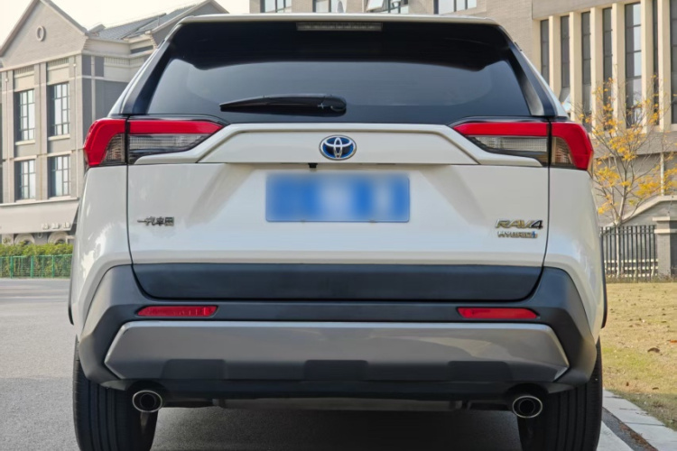 丰田 RAV4荣放 2020款 双擎  2.5L E-CVT两驱精英版车身外观6005