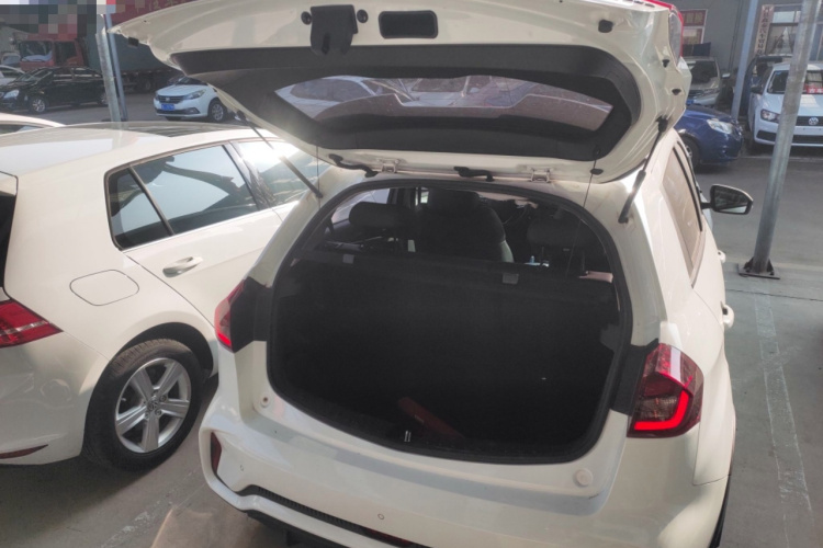 吉利汽车 远景X3 2021款 PRO 1.5L 手动精英型局部细节23