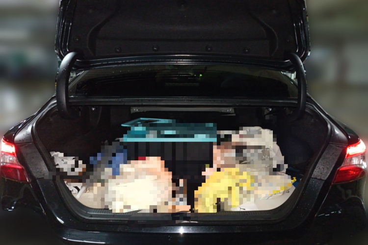 丰田 凯美瑞 2023款 2.0GVP 领先版中控内饰23