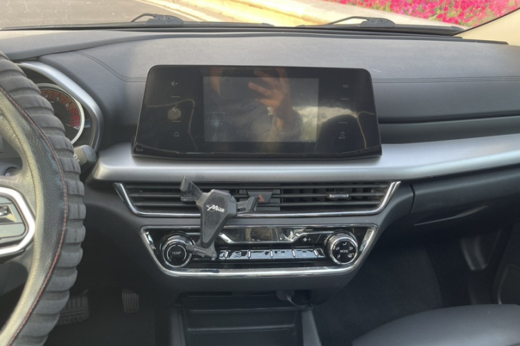 东南DX5 2019款 1.5T CVT豪华型局部细节16