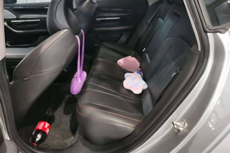 小鹏P7 2022款 480E中控内饰21