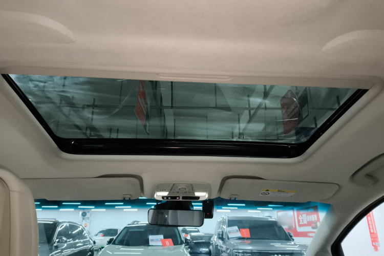 别克GL8 2022款 Avenir艾维亚 六座贤礼版中控内饰22