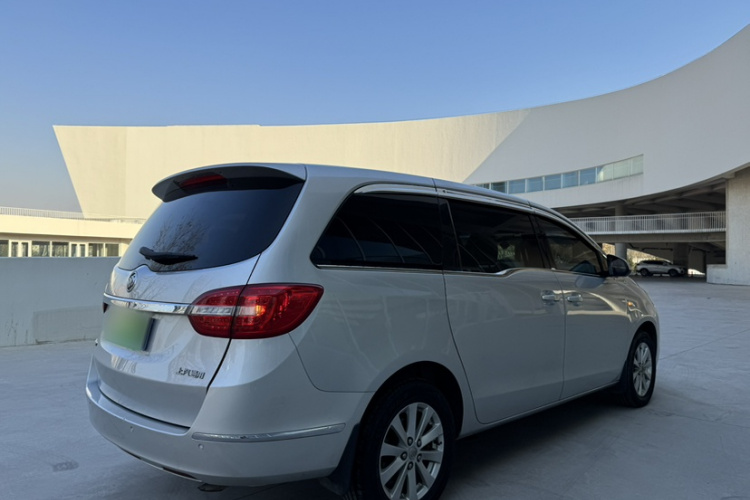 别克GL8 2017款 25S 舒适型 国V车身外观6003