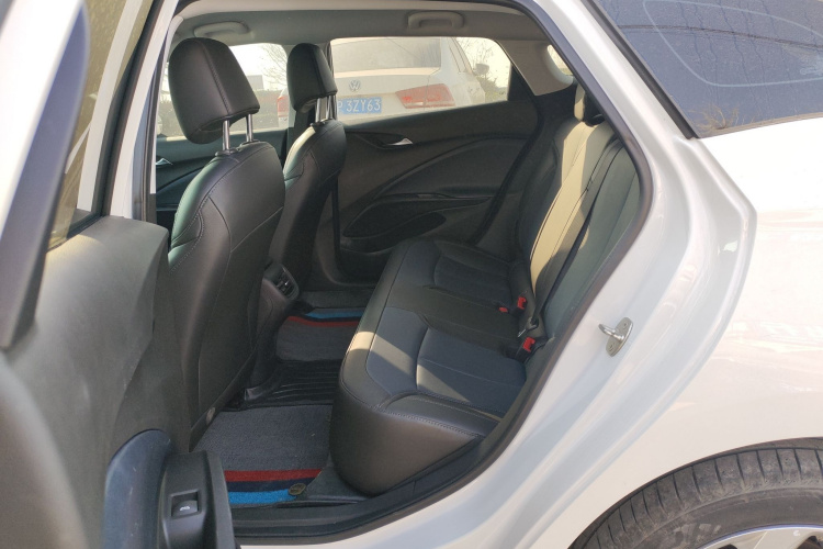 别克 微蓝6 2023款 改款 430km 出行版中控内饰21