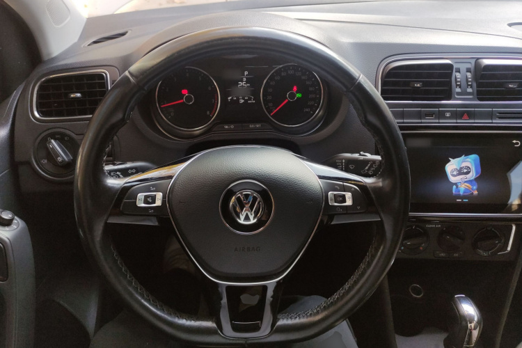 大众 Polo 2016款 1.6L 自动舒适型中控内饰13