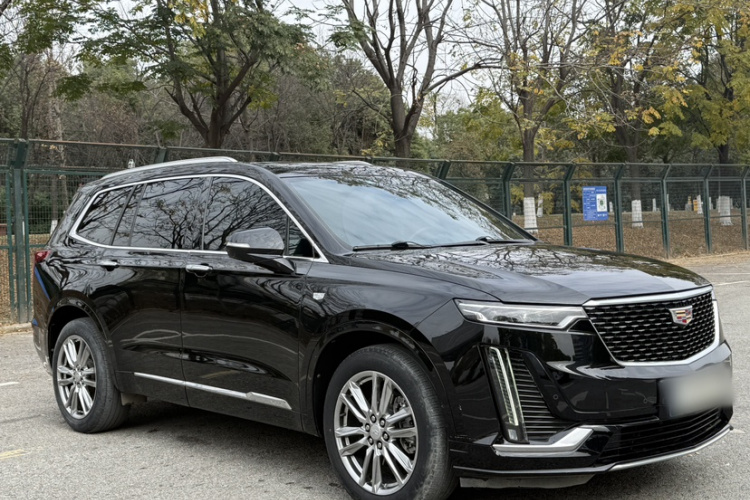 凯迪拉克XT6 2022款 2.0T 七座两驱豪华型车身外观6002