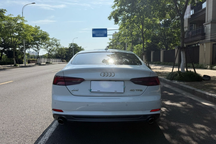 奥迪A5 2019款 Sportback 40 TFSI 时尚型车身外观6006