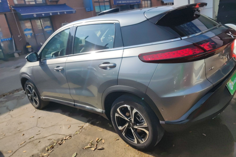 小鹏G3 2020款 520 尊享版车身外观6003