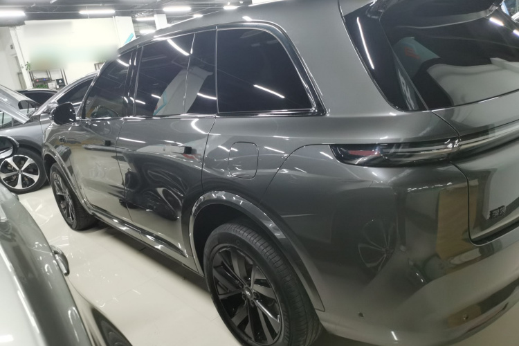 理想汽车 理想L8 2023款 Pro车身外观6003