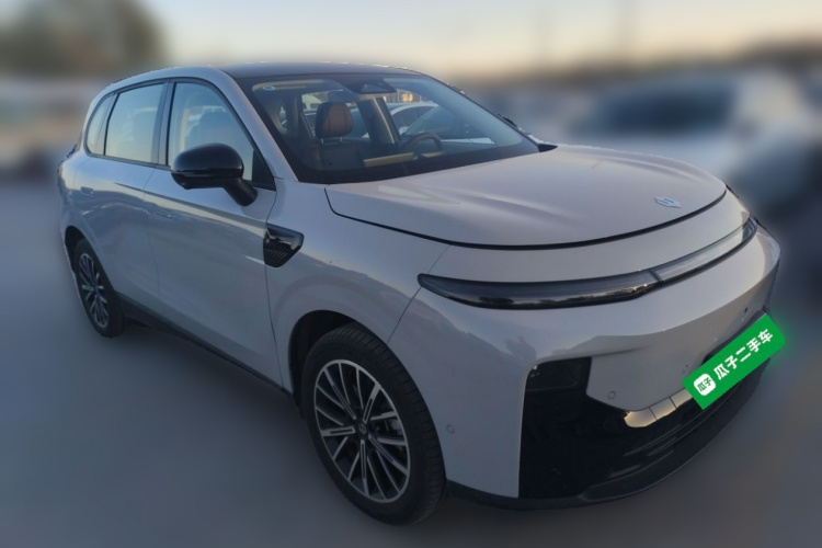 零跑汽车 零跑B10 2025款 510悦享版车身外观3