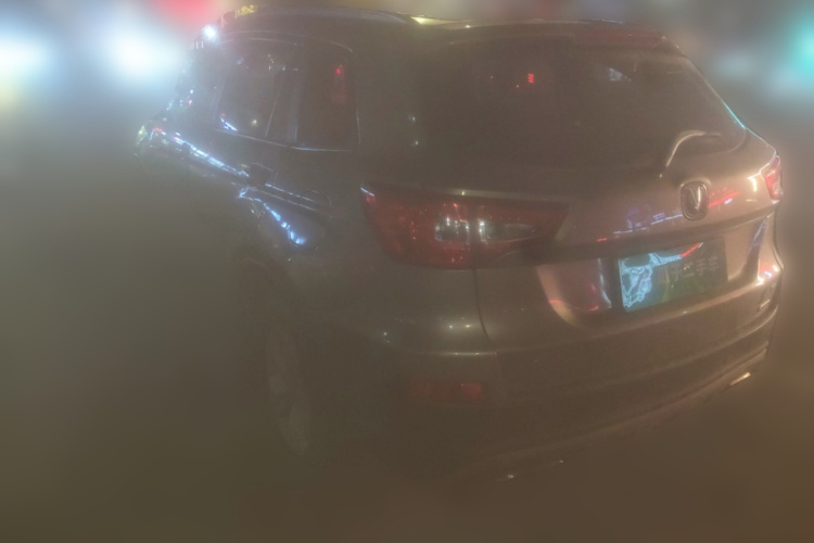 长安CS75 2016款 1.8T 自动精英型 国IV车身外观5