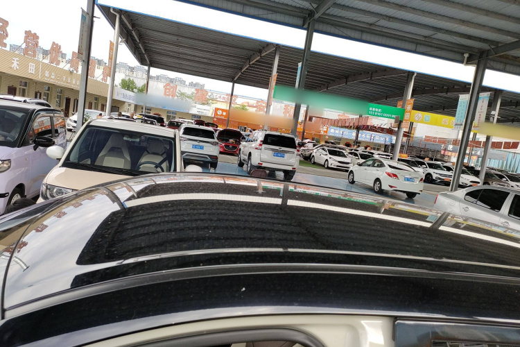 五菱汽车 五菱缤果 2023款 333km 灵犀互联+款局部细节57