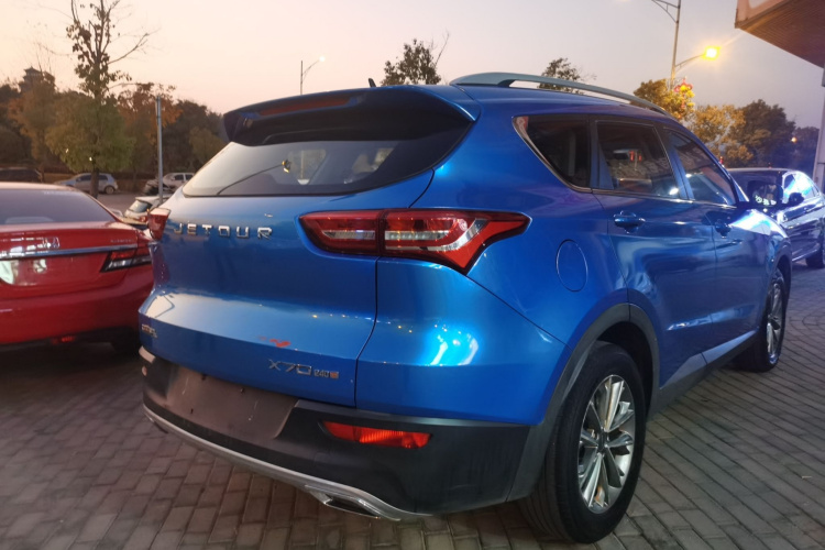 捷途X70 2018款 1.5T 手动畅行版车身外观6005