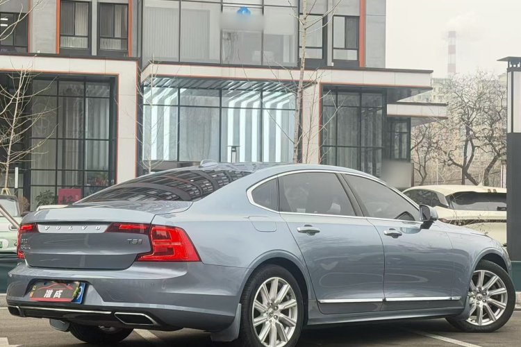 沃尔沃S90 2020款 T5 智逸豪华版车身外观6005