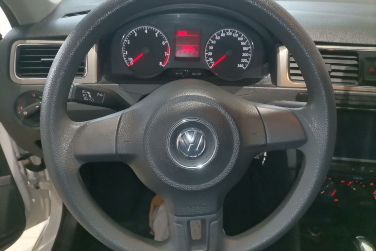 大众 桑塔纳 2015款 1.6L 自动舒适版局部细节13