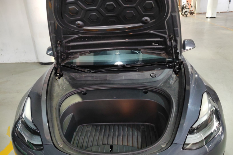 特斯拉 Model 3 2022款 后轮驱动版局部细节24