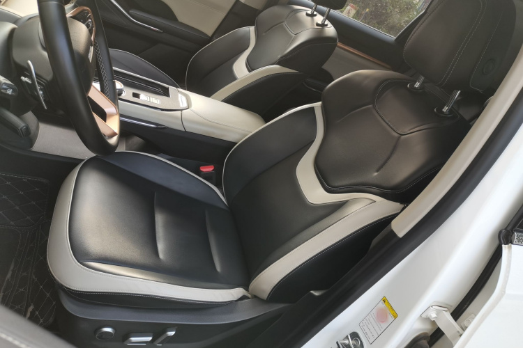 哈弗H6 2021款 第三代 1.5T 自动两驱Supreme局部细节19