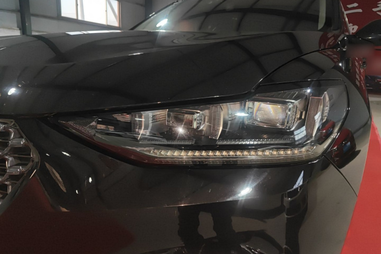 魏牌 VV6 2020款 2.0T 两驱智享+局部细节36