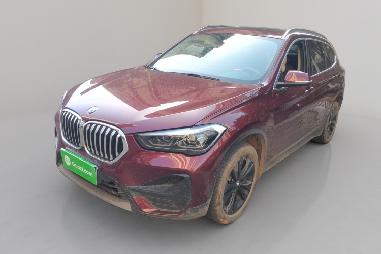 宝马X1 2021款 sDrive20Li 时尚型车身外观1