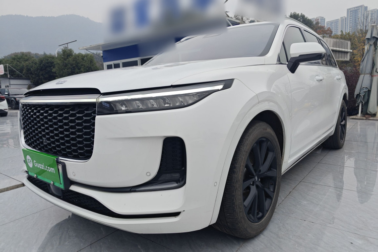 理想汽车 理想ONE 2021款 增程6座版车身外观1