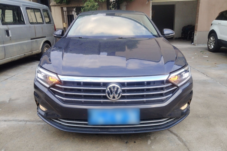 大众 速腾 2020款 200TSI DSG舒适型 国VI车身外观2