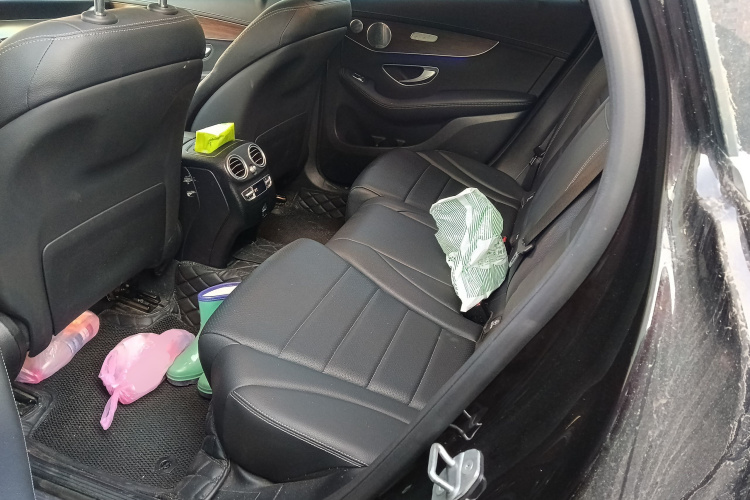 奔驰GLC 2021款 GLC 300 L 4MATIC 动感型中控内饰21