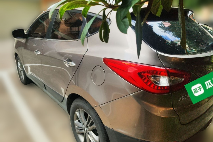 北京现代ix35 2015款 2.0L 自动两驱智能型 国IV车身外观5