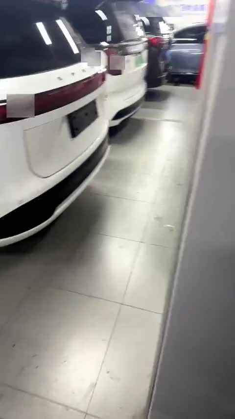 沃尔沃V40 2019款 T3 智逸版讲解1