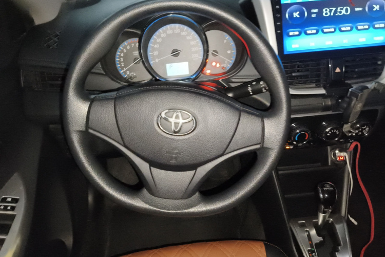 丰田 威驰FS 2017款 1.5L CVT锋驰版局部细节13