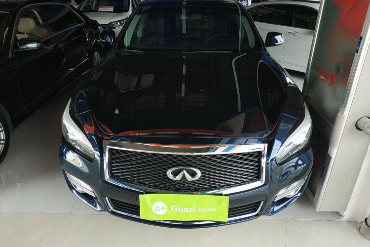 英菲尼迪Q70 2017款 Q70L 2.5L 精英版车身外观6001