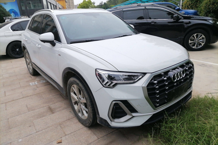 奥迪Q3 2019款 35 TFSI 进取动感型车身外观6002