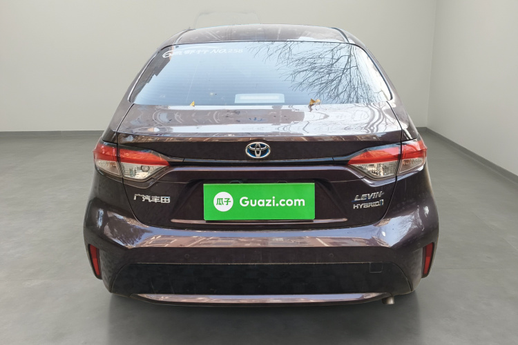 丰田 雷凌 2019款 双擎 1.8H E-CVT运动版 国VI车身外观6