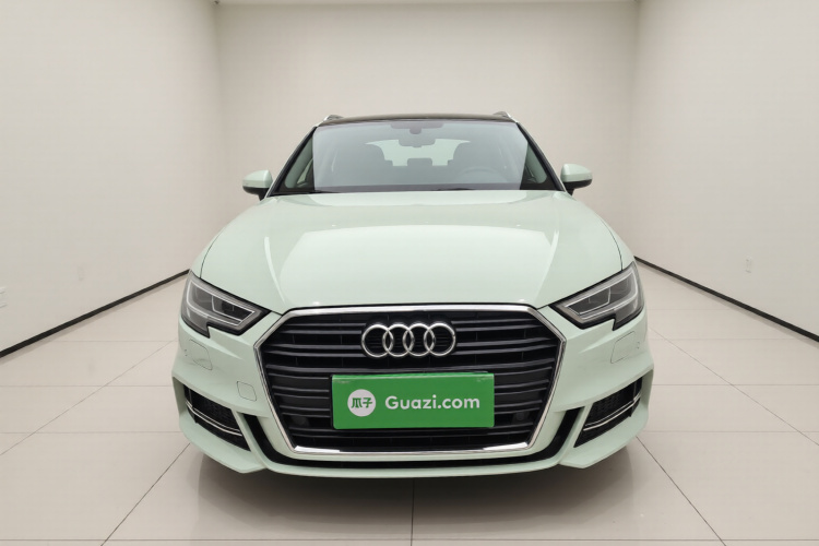 奥迪A3 2017款 Sportback 35 TFSI 运动型车身外观2