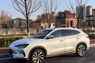 比亚迪 宋PLUS新能源 2023款 冠军版 DM-i 150KM 旗舰PLUS 5G