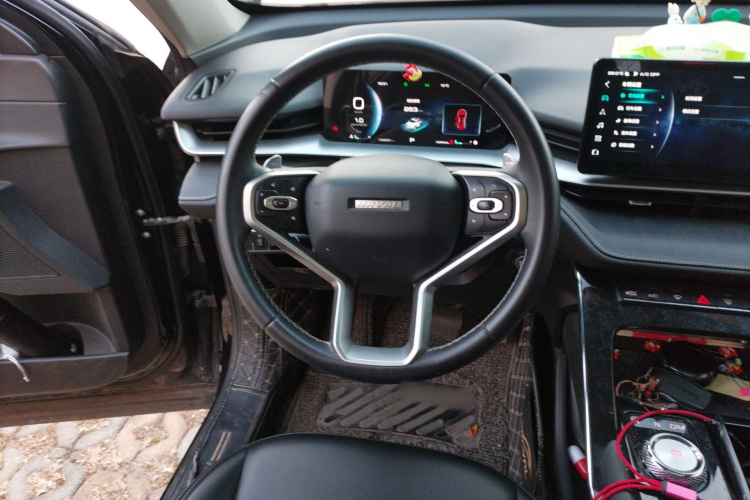 哈弗H6 2021款 第三代 1.5T 自动两驱Pro中控内饰13