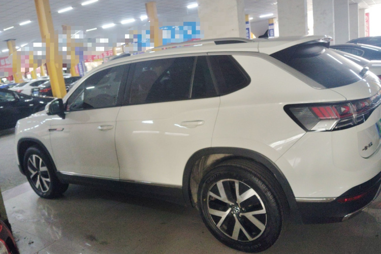 大众 探岳 2023款 300TSI 两驱豪华Plus进阶版车身外观4