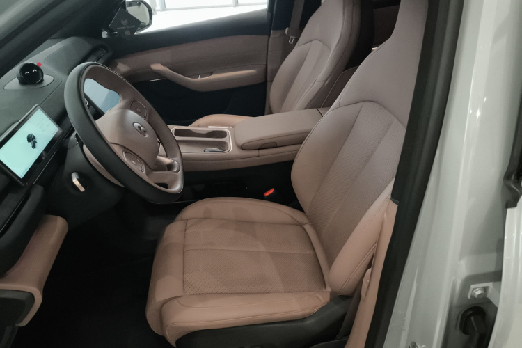 蔚来EC6 2023款 75kWh局部细节19