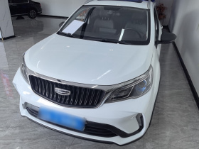 吉利汽车 远景X3 2021款 PRO 1.5L CVT尊贵型