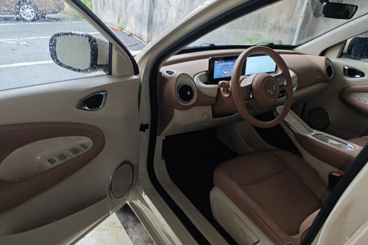 五菱汽车 五菱缤果 2025款 333km 悦享款中控内饰20