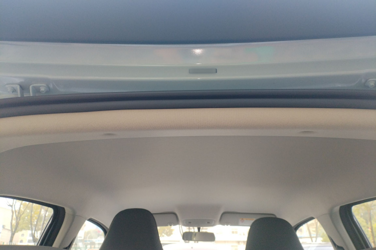 零跑汽车 零跑T03 2025款 403舒享版中控内饰22